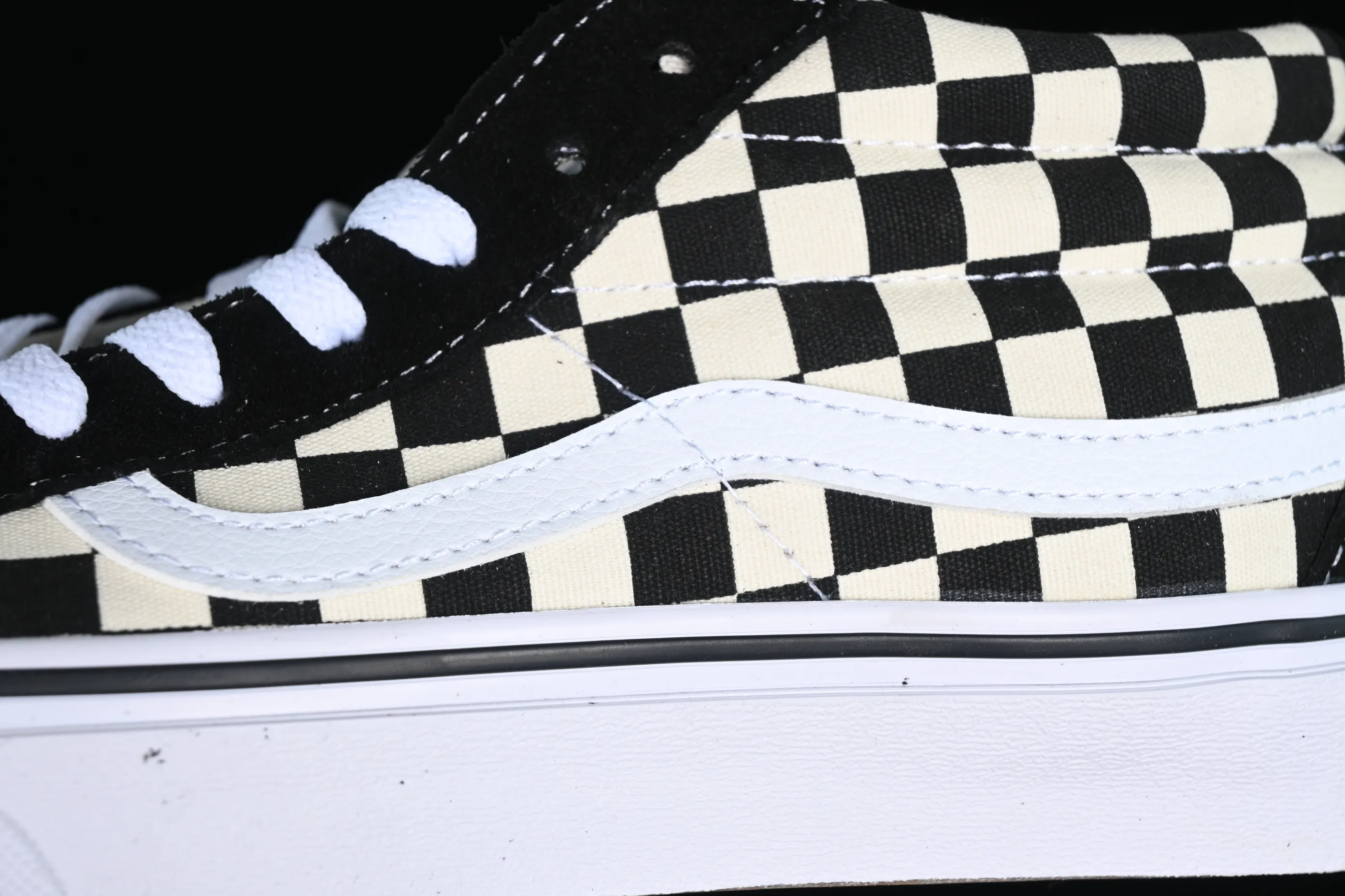 All categories Vans Vans series Vans Mid Vans China Vans Sk8-Mid black and white checkerboard mid-top casual sneakers VN0A391FQXH